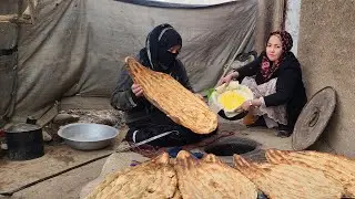 Daily routine village life in Afghanistan | Cooking homemade bread and Shah Palow in the Tandoor