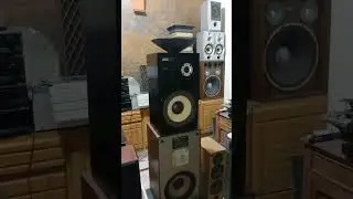 it's a japnease speakers and amplifiers in sound vision faisalabad my what's up 03007216585