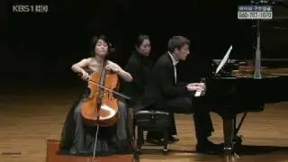 Hanna Chang 'Robert Schumann - Adagio and Allegro for Piano and Horn'