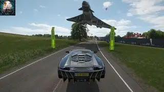 Jet Vs Lamborghini - Forza Horizon 4 | The Delta Wing Showcase