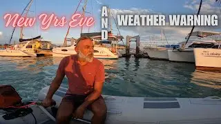 New year's eve party and a weather warning | S02E24