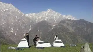 Setting up tents at Thatharna
