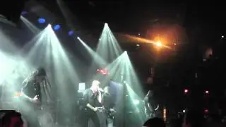 Paradise Lost -Victims Of The Past(Live in The Academy)