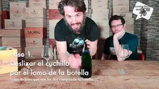 Como descorchar un champagne con el m&eacute;todo del deg&uuml;elle o Sabrage, paso a paso