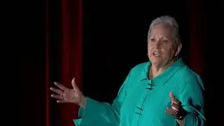 Белоснежка, гендер и власть | Элис ЛаВайолетт | TEDxCSULB