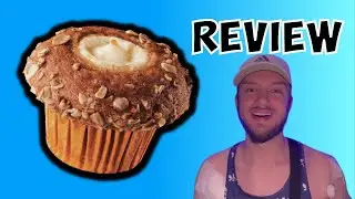 Starbucks Pumpkin Cream Cheese Muffin review