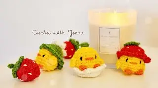 Crochet Strawberry & Baby Chick Key Ring 🍓