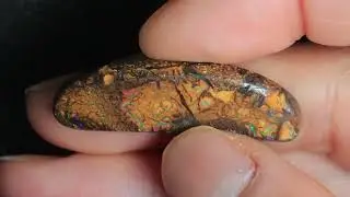 GENUINE AUSTRALIAN OPAL GEMSTONE  BY KUCINA OPALS