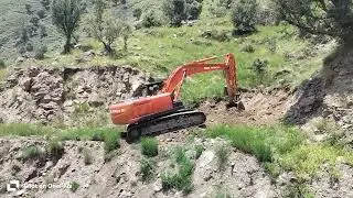 New road cutting excavator 