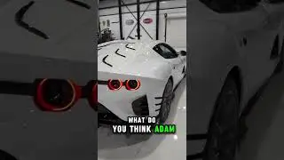 812 Competizione EXPOSED CARBON engine bay