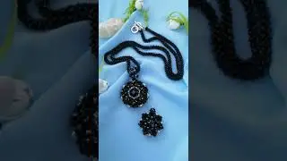 Black jewelry set / beaded necklace / beaded pendant / жгут из бисера с кулоном и серьги