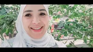 مرأة ومرأة وكادة  .😉😉..غير عتقوني  قبل ما نكحلها...😱