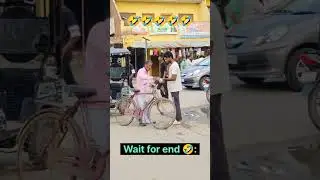 snake prank 🤣🤣🤣 @djchallenges #viral #prank #trending #snakeprank #snake #shorts #yt #youtube #funny
