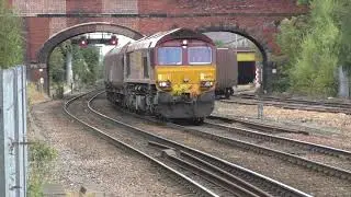 (HD) Freight trains at Knottingley railway station - 1/9/14
