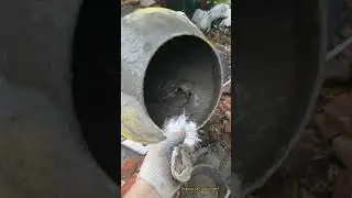Насыпал Гвозди в бетон, зачем?
