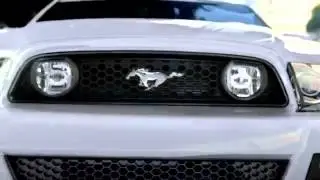Креативная реклама Форд Мустанг (Ford Mustang Shelby 2013)