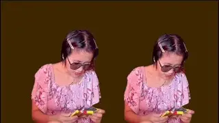 Senang nya nduk ripnatu dipakaiin kaca mata samas riko