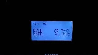 FM DX Tropo KKHH 95.7 MHz Hot 95.7 HD Radio Houston TX in Reynosa MX 22/12/2014 (482 Km)