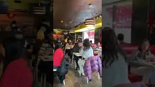 What a busy Ottawa Restaurant looks like!