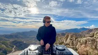 Deep House Mountain Mix