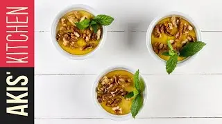 Greek yogurt and honey panna cotta | Akis Petretzikis
