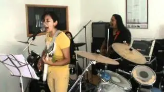 Ni tu ni nadie/A quien le importa - Alaska y Dinarama cover Gloss