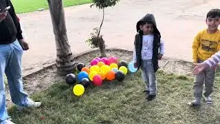 Kids play with balloons- Funny game for kids #funny  #challenge  #soocute  #gaming  #enjoy