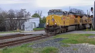 UP 6448 East Leads UP MSALI