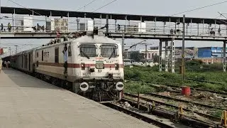 New Jalpaiguri - Udaipur City Express departing Lucknow with BGKT WAP-7