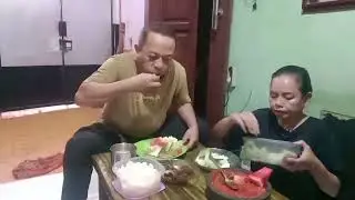 MENU MAKAN SORE  SAMBAL  TEMPONG' lANJUT KASIH  KEJUTAN SUAMI
