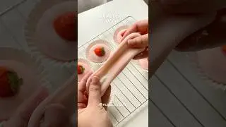 Strawberry mochi! 🍓🍓 #easyrecipe #homebaking #mochi #strawberry
