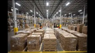 AS TRUMP WAS LEAVING FOR DAVOS, HIS PLANE HAD TO DO A UTURN BACK TO D C, AMAZON LAYING OFF 14,000