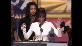 Whitney Houston Wins Pop/Rock Female - AMA 1994
