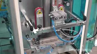 Microvert for stacks of plastic containers and lids