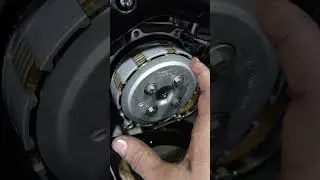 Embreagem Lander 2022 patinando, regulagem interna da contra porca, problema resolvido 🏁