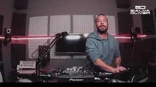 Emisión en directo de Salva Oliver hoy ultimo directo del 2025  techno!
