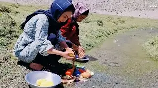 1️⃣ Village Chicken Cooking by the River | پخت مرغ محلی در طبیعت