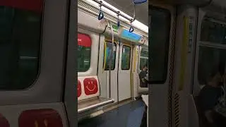 MTR Train Hongkong Open and Close door 🚆#faster #train #viral #trending #shorts #shortsfeed #mtr