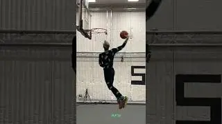 Another Behind The Scenes Dunk #blacktophoopsvr #blacktophoops #vrbasketball