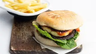 15-Minute Mushroom And Halloumi Burger Recipe