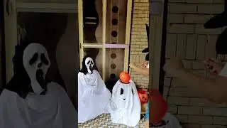 Halloween #trickortreats #youtubeshorts #oct31 #halloweenday #shorts