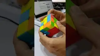 Trying to solve Rubiks Cube #RubiksCube #SolvingRubiksCube #RubiksCubeTutorial #HowToSolveRubiksCube