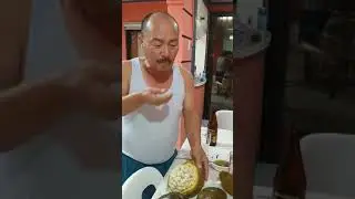 korean first time eating a Philippines fruit#marang#delicious👍🇵🇭🇰🇷&hearts;️