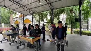 latihan dasar pemanasan marching band.