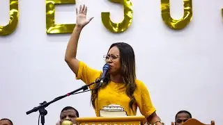 Flávia Liliane - Pai, eu confiarei (11º Congresso de Jovens e Adolescentes em Sirinhaém)