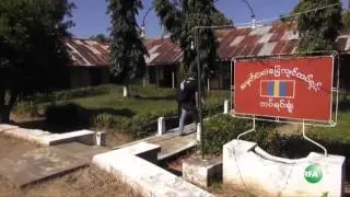 Voting in Hinthada&rsquo;s No  18 Light Infantry Division