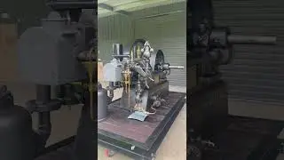 116 Year Old Oil Engine Running at 90RPM