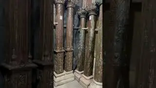Antique shop, Indian Vintage Doors, Pillars, Lamps, figures- for any query dm us  #architecture