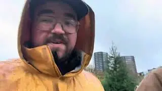 Rainy London walk to F. Cooke for Jellied Eels