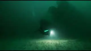 #DeepSea #Ocean #ScubaDiving #Underwater #Exploration #LostTreasures #Mystery 👍